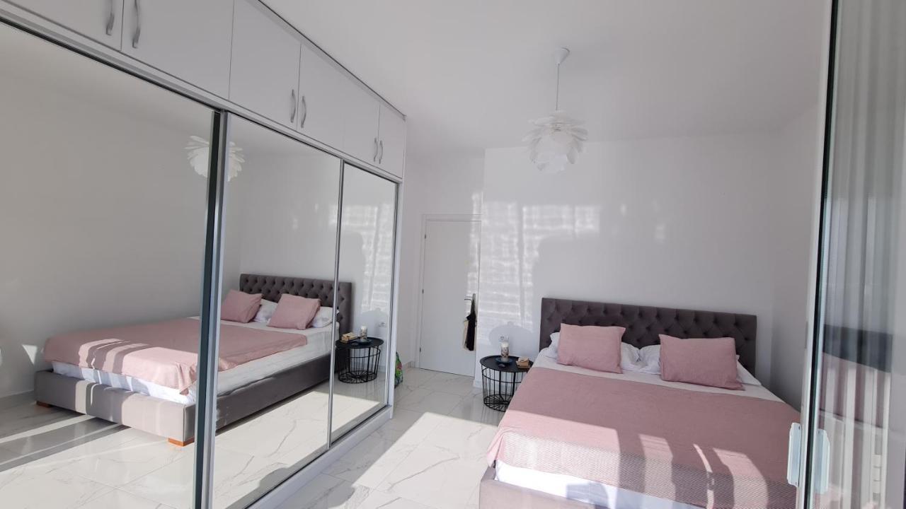 SarandëRocknest Sea View Penthouse公寓 外观 照片